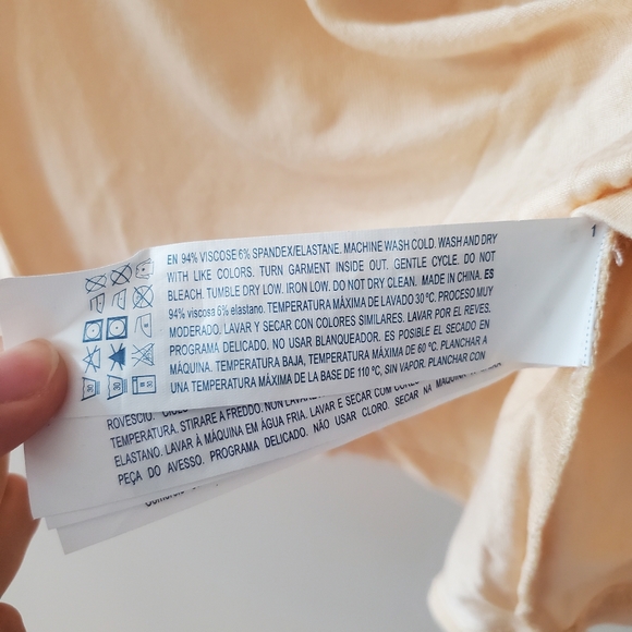 Forever21 baby yellow graphic t shirt small - Picture 3 of 6